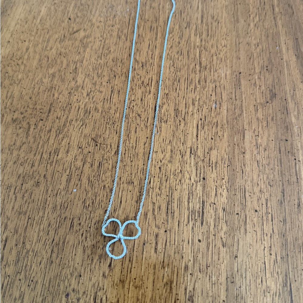 Tiffany and co diamond and platinum paper flower Necklace size large